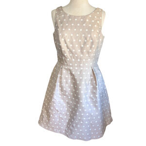 Size 10 White House Black Market light brown cream box pleat women's dress #20